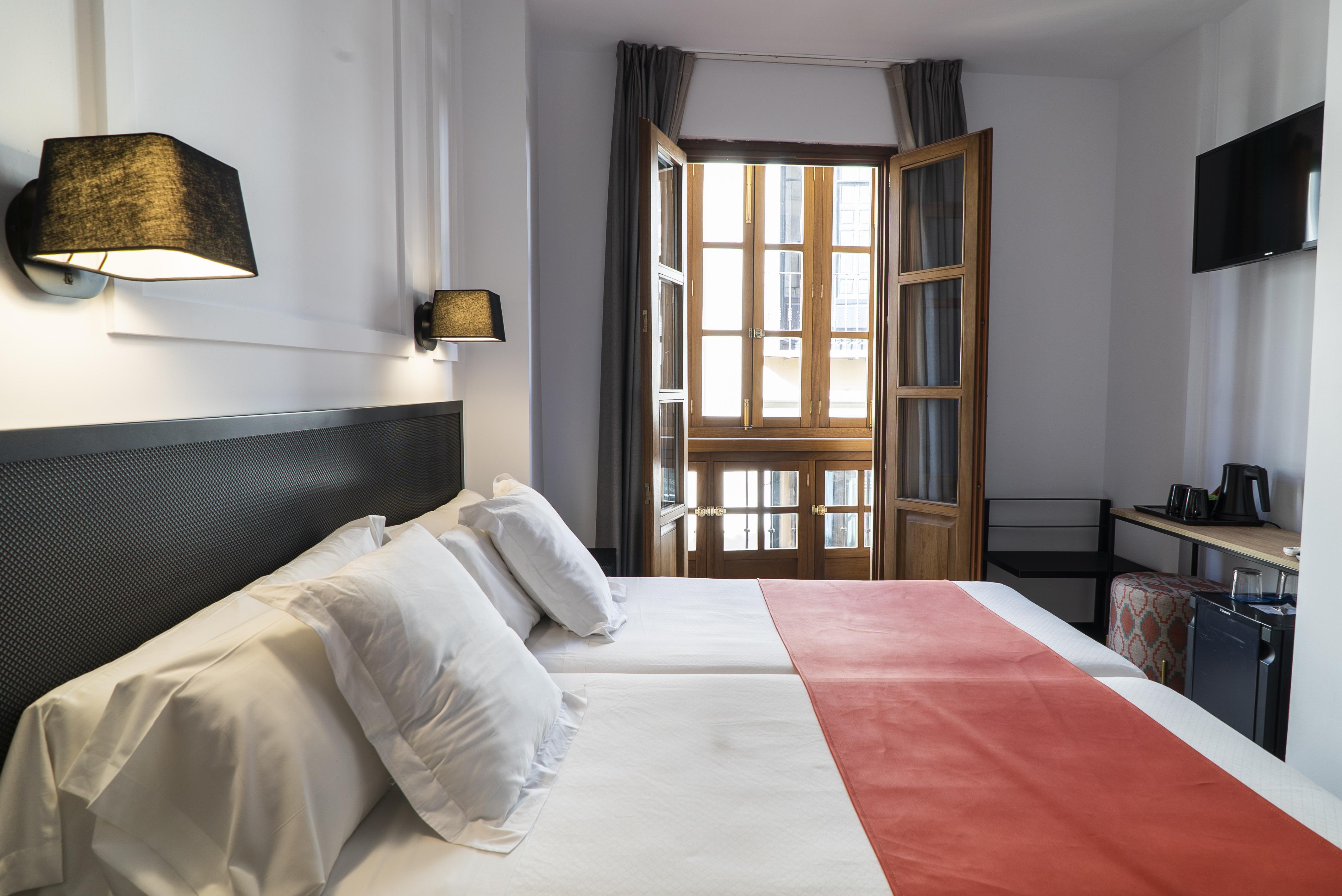 Hotel Boutique Puerta De Las Granadas Bagian luar foto