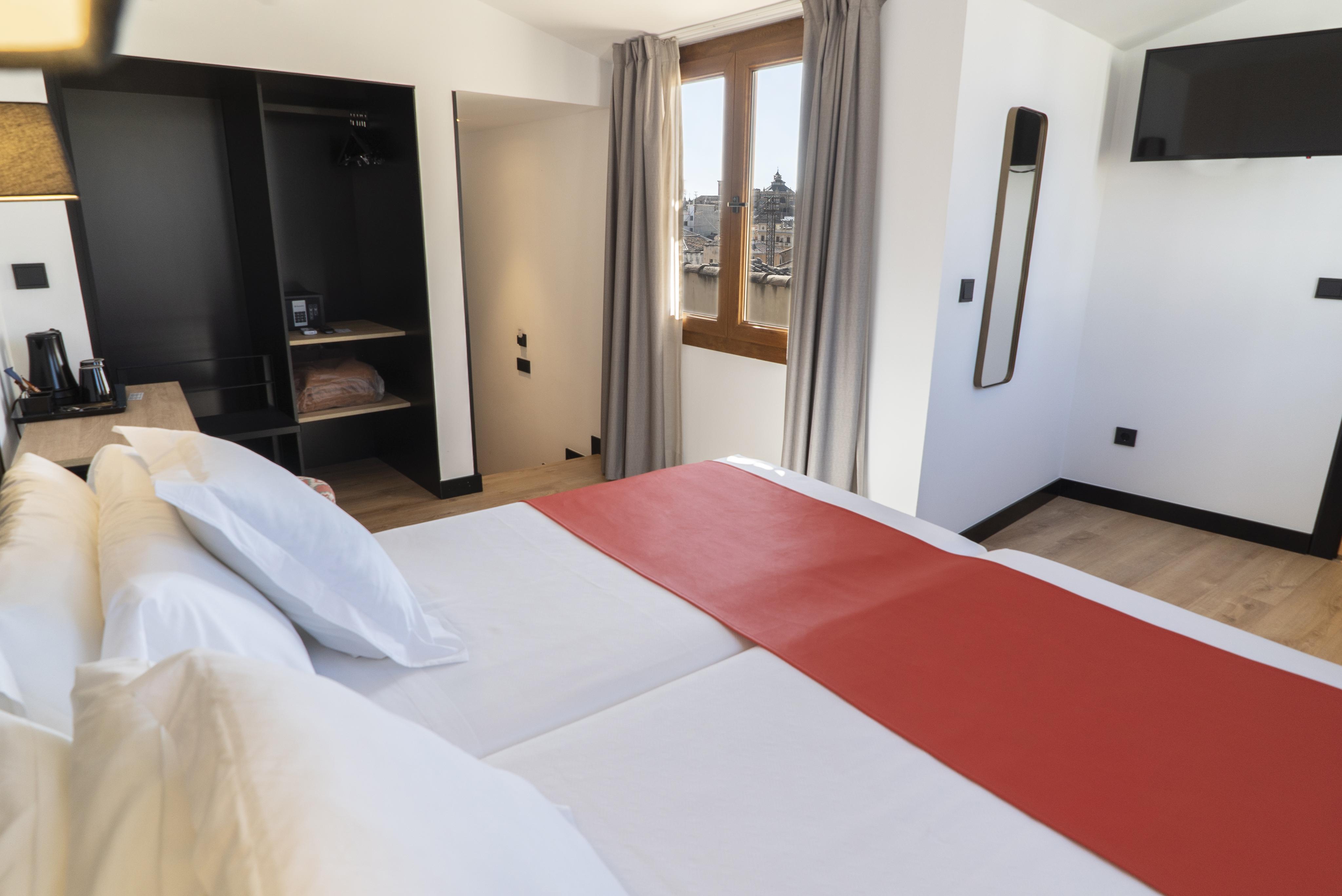 Hotel Boutique Puerta De Las Granadas Bagian luar foto