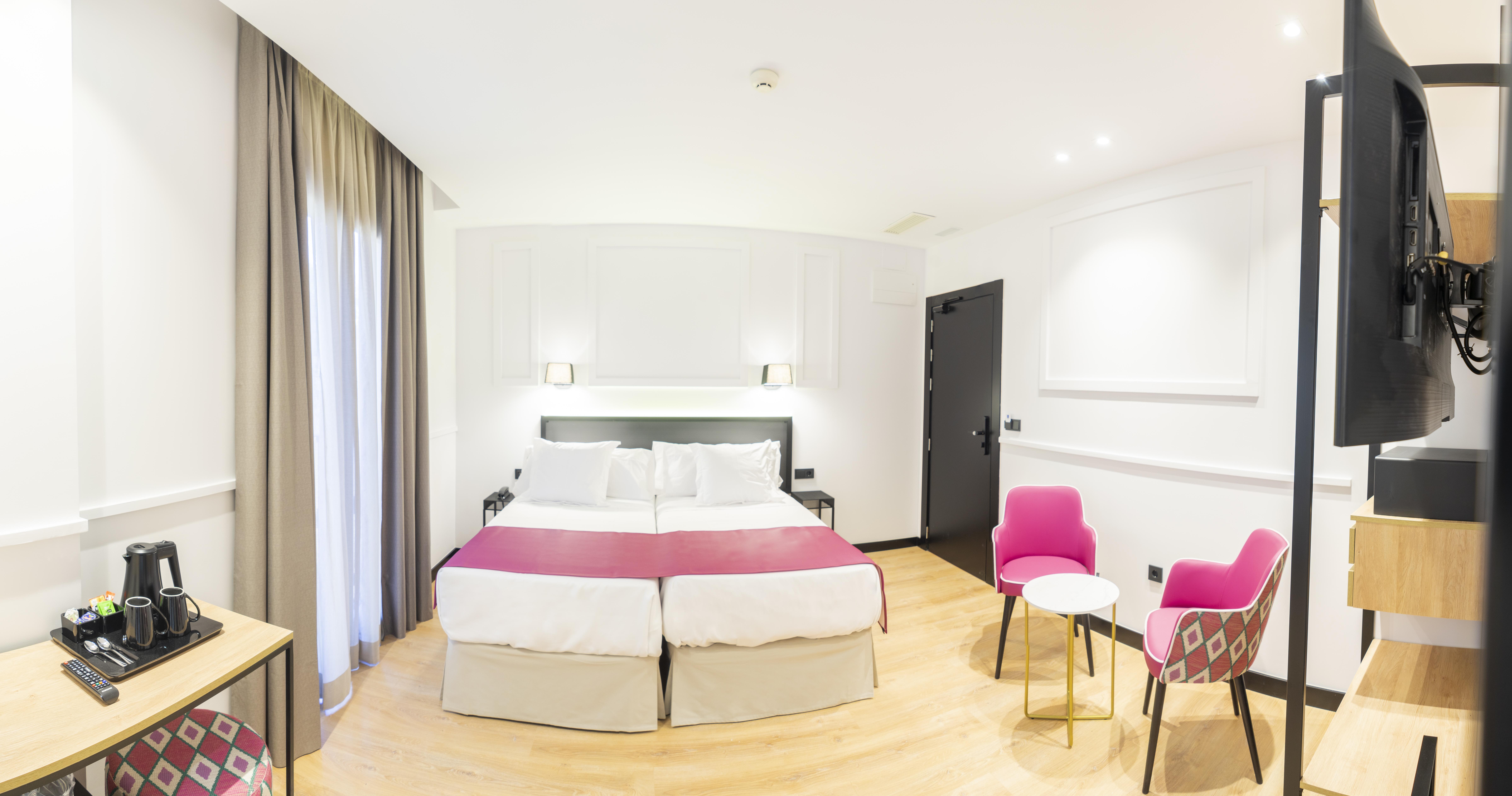Hotel Boutique Puerta De Las Granadas Bagian luar foto