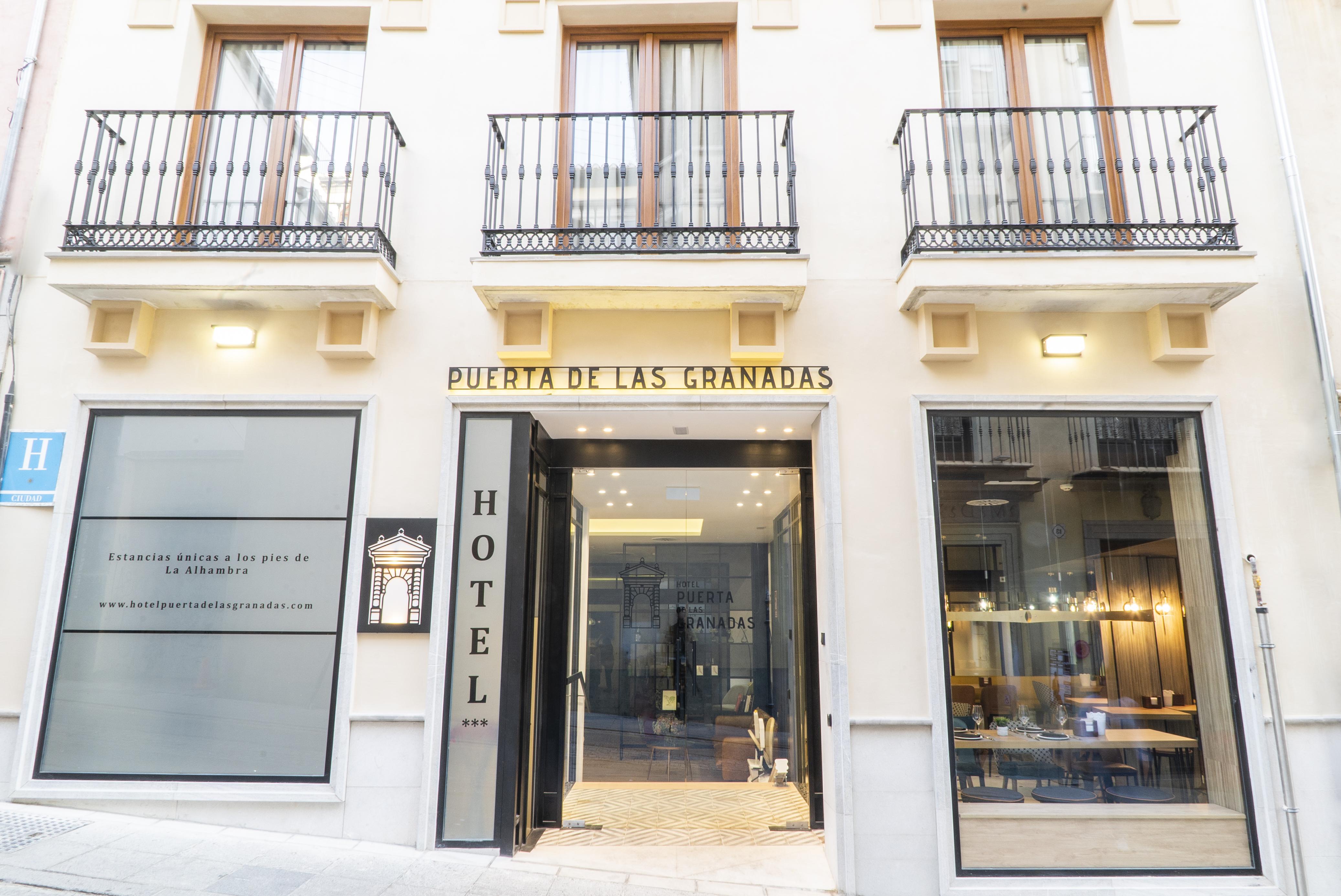 Hotel Boutique Puerta De Las Granadas Bagian luar foto