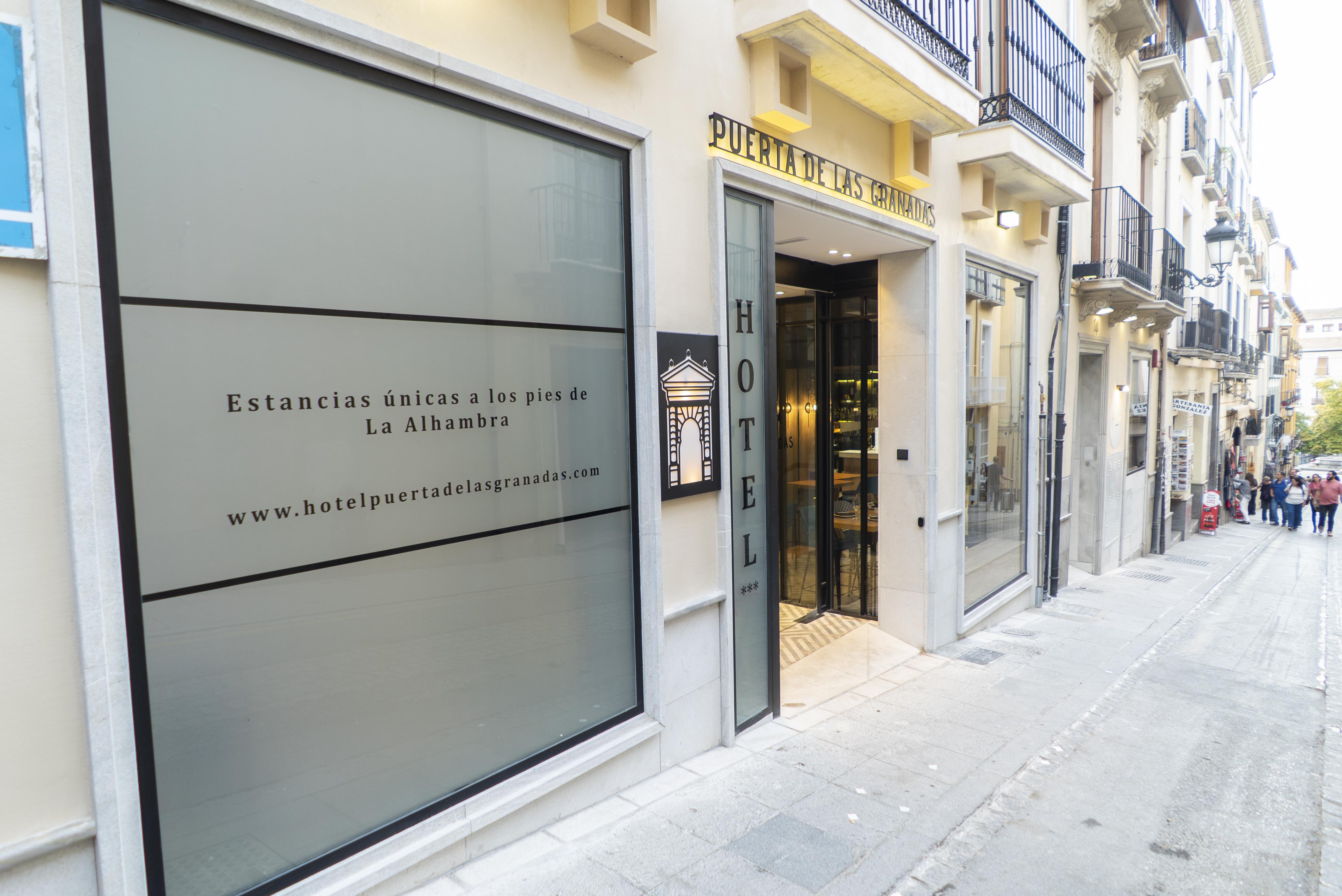 Hotel Boutique Puerta De Las Granadas Bagian luar foto